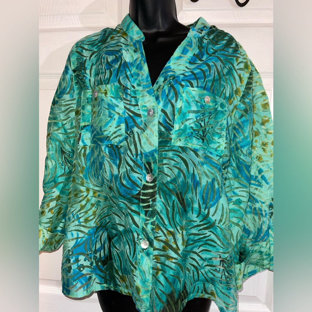 Ruby Rd size 14 sheer floral blouse